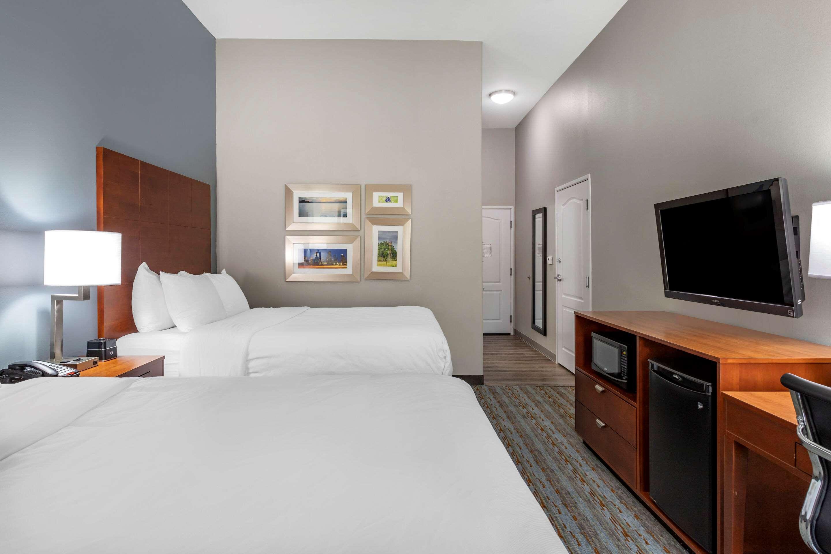 Comfort Inn & Suites Cleveland Ngoại thất bức ảnh