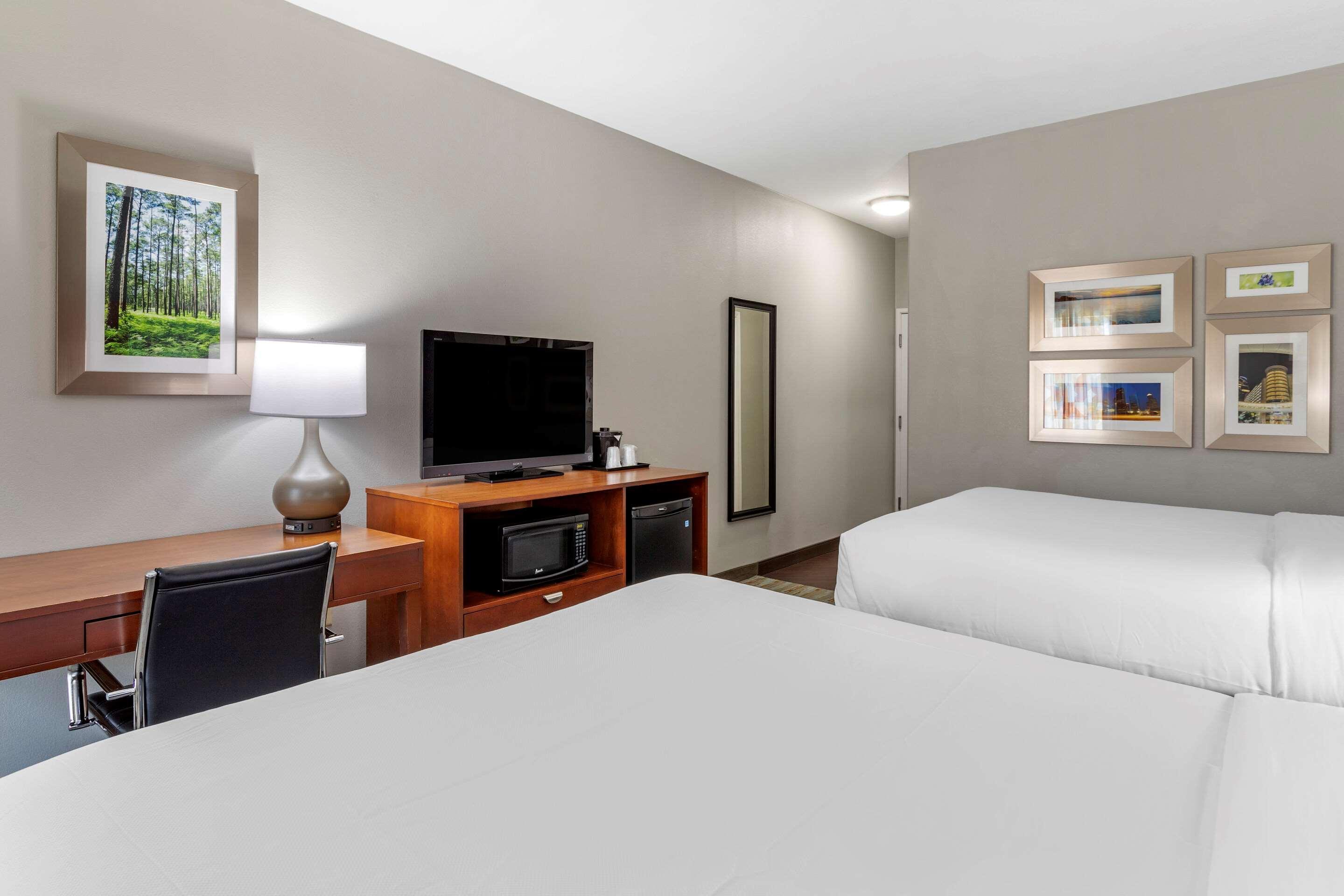 Comfort Inn & Suites Cleveland Ngoại thất bức ảnh