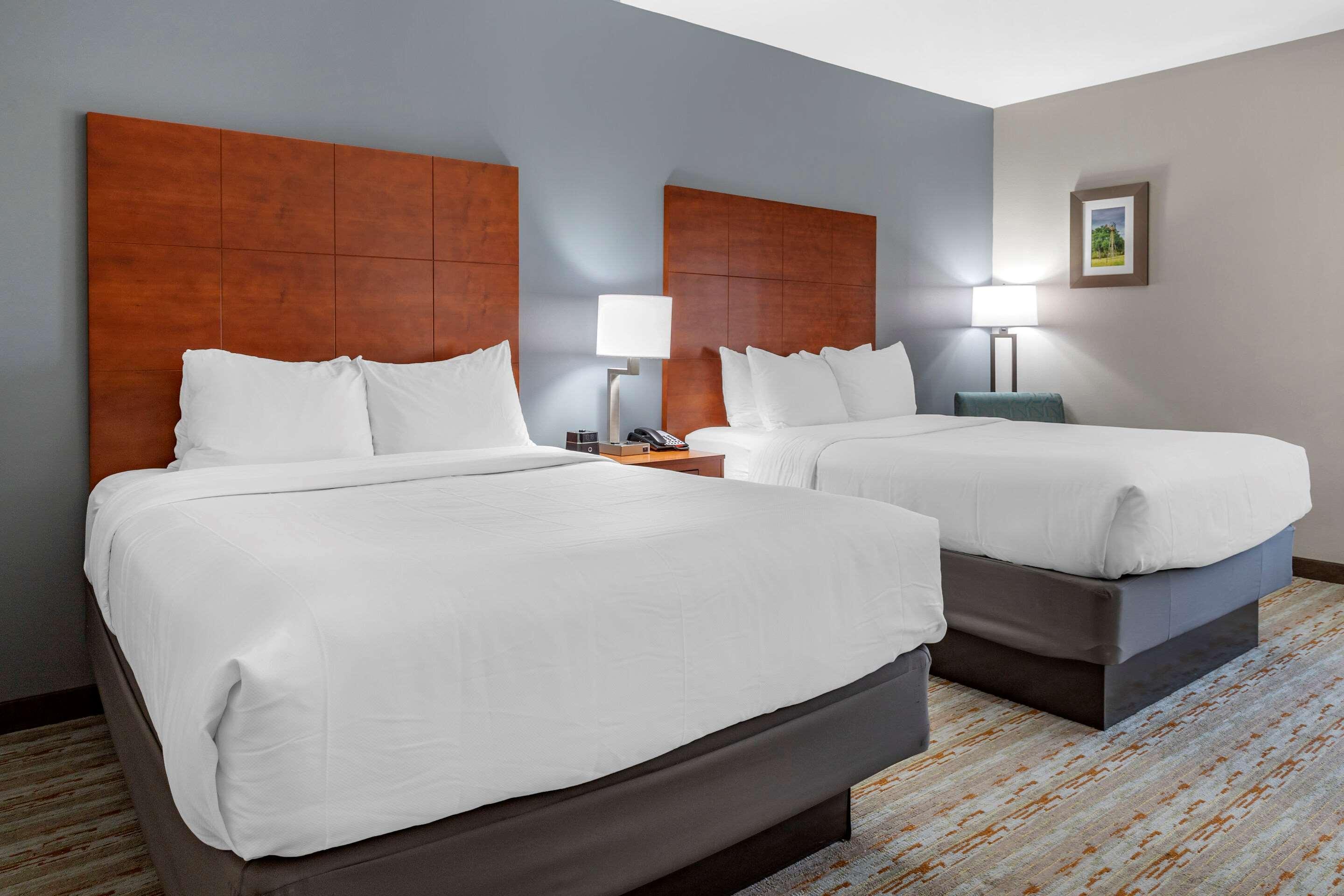 Comfort Inn & Suites Cleveland Ngoại thất bức ảnh