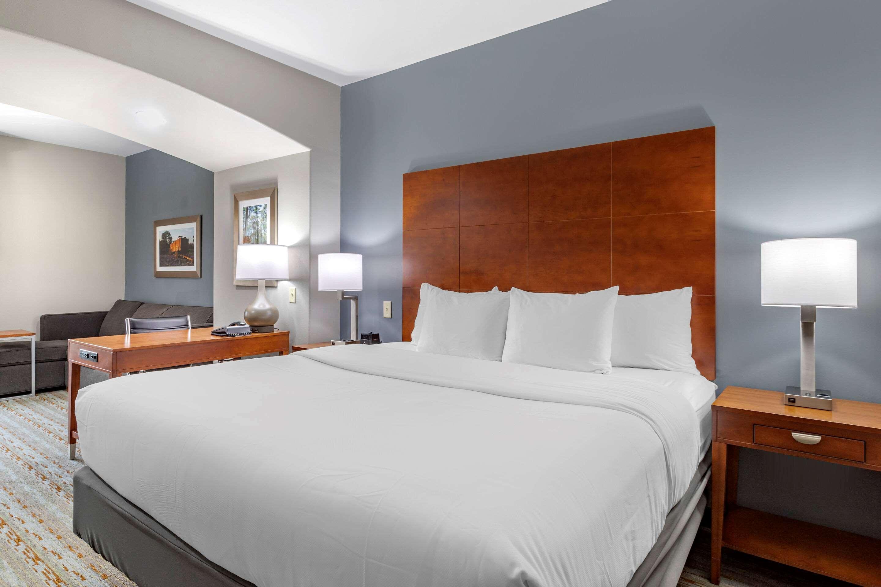 Comfort Inn & Suites Cleveland Ngoại thất bức ảnh