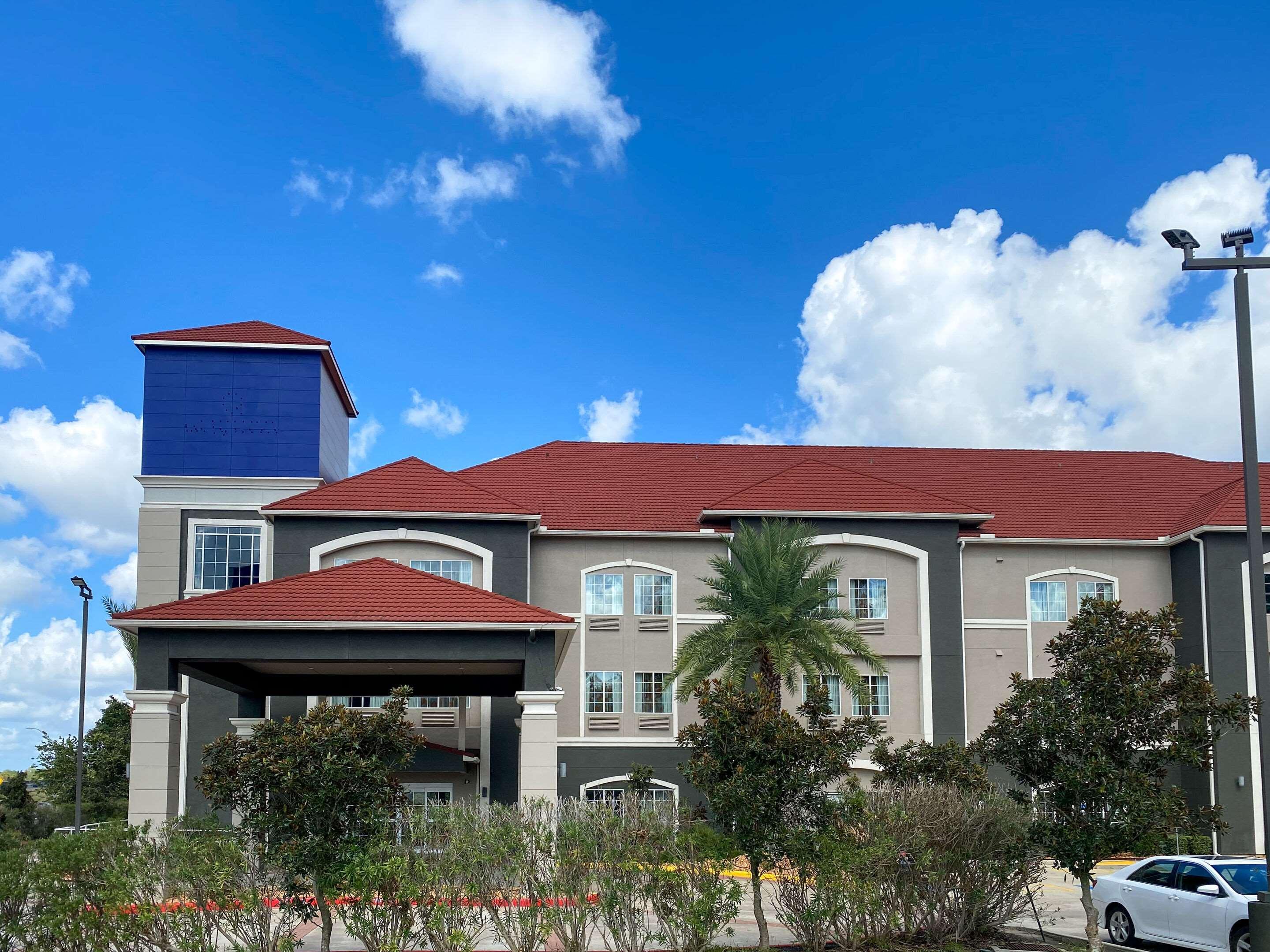 Comfort Inn & Suites Cleveland Ngoại thất bức ảnh