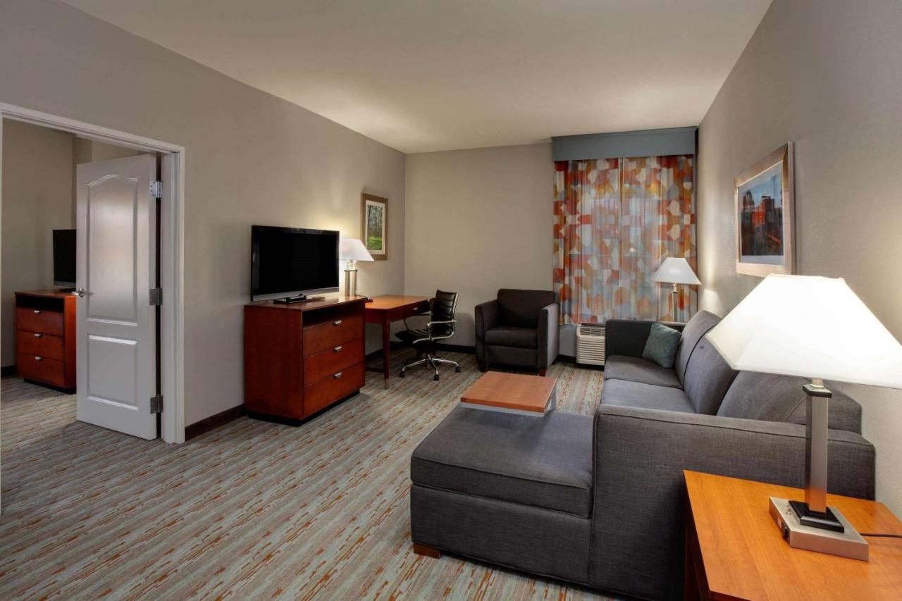 Comfort Inn & Suites Cleveland Ngoại thất bức ảnh
