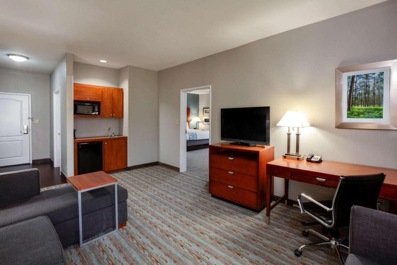 Comfort Inn & Suites Cleveland Ngoại thất bức ảnh